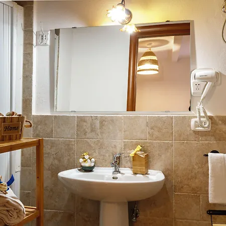 La Corte San Francesco Nocleg ze śniadaniem 3*