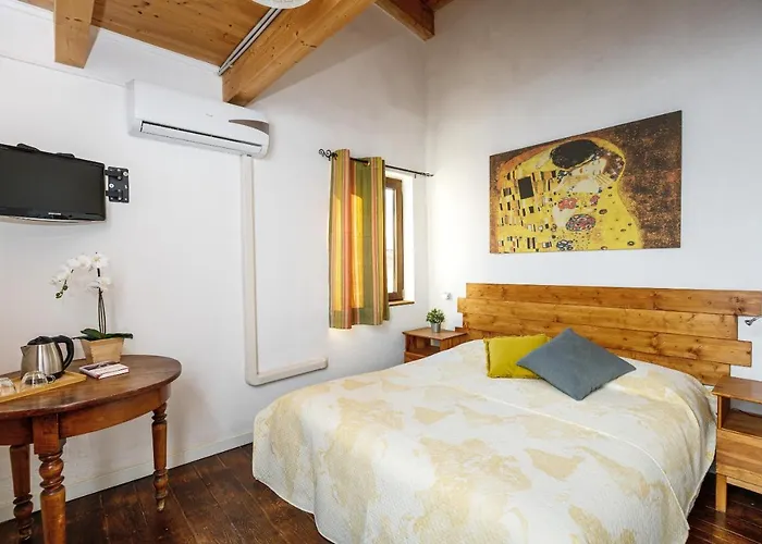 La Corte San Francesco Bed and Breakfast 3*