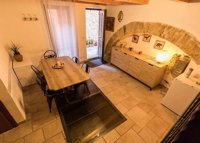 La Corte San Francesco Bed and Breakfast Μπάρι